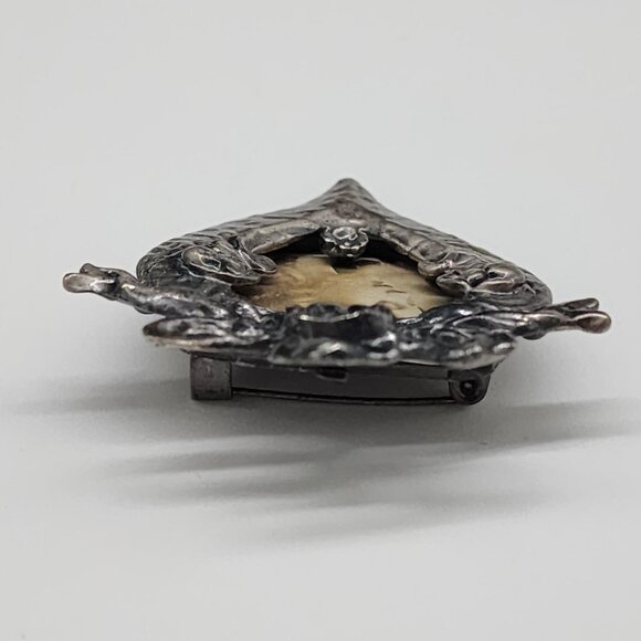 Victorian Style Heart Shaped Silver Brooch With VTG Lady Portrait Rose Details - Picture 5 of 5